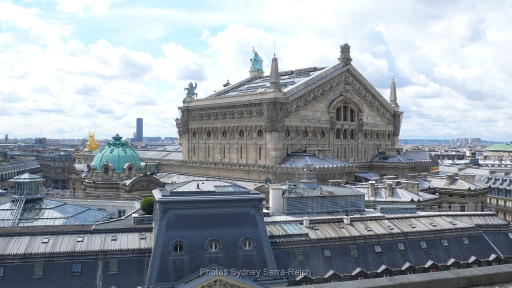 Depuis la terrasse des Galeries Lafayette On voit l arriere de l Opera Garnier et  la tour Montparnasse.JPG - Depuis la terrasse des Galeries Lafayette. On voit l'arrière de l'Opera Garnier et  la tour Montparnasse. 25 juillet 2011